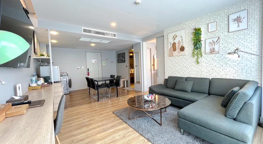 Surin Slive Hotel 3-Star Hotel lobby