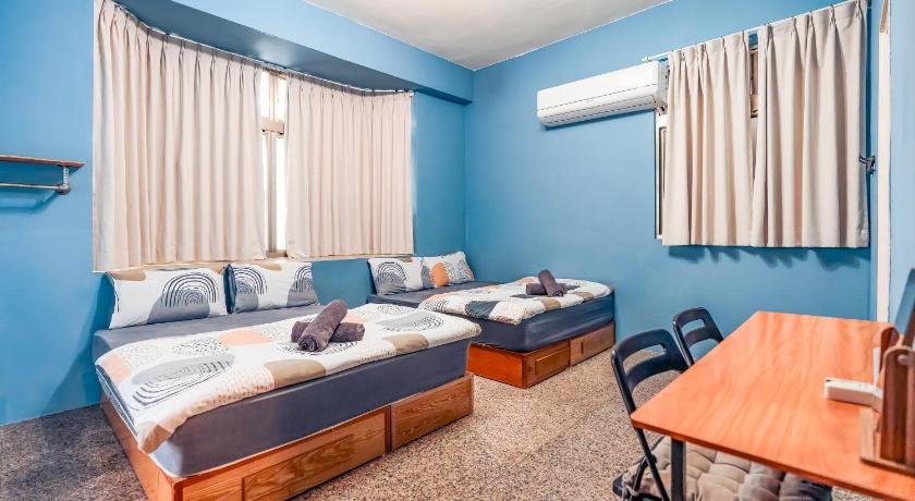 Image of Quadruple Room with Bathroom 1