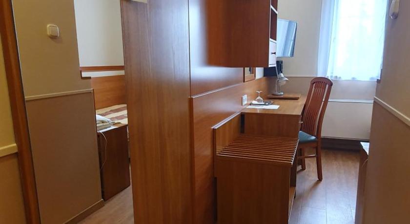 Image of Small Single Room 1