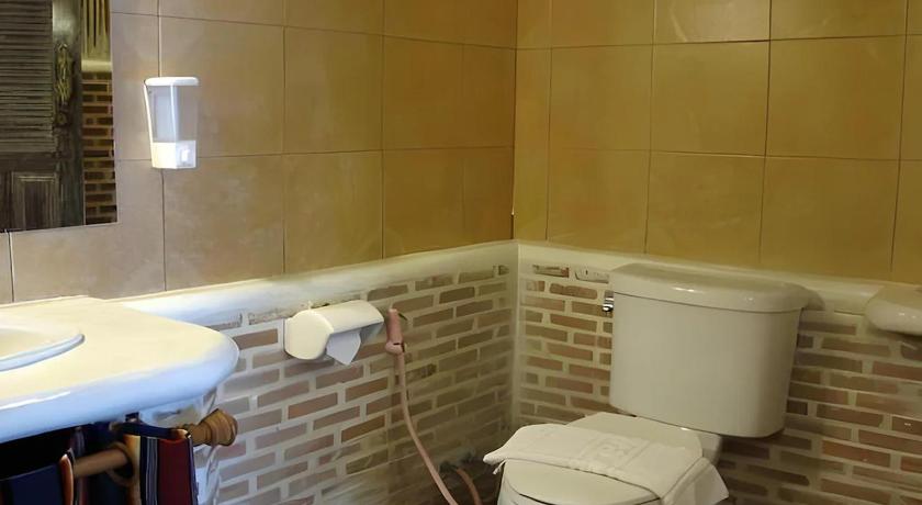 Image of Double Room 8