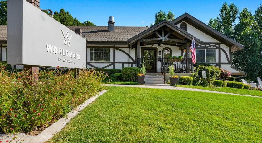 WorldMark Midway