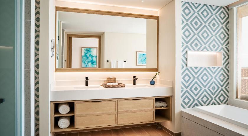 Image of Three-Bedroom Deluxe Pool Villa 2