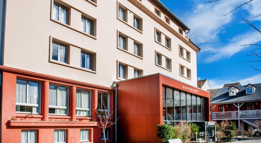 Zenitude Hotel-Residences Les Jardins de Lourdes