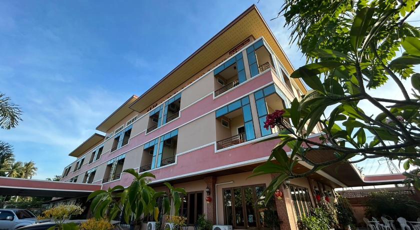 SK Resort Pattaya – Bang Lamung, DC