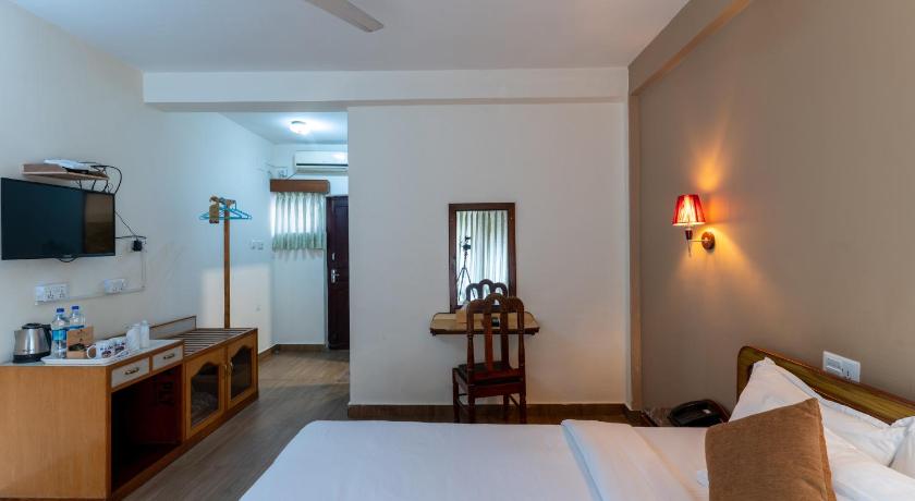Image of Deluxe Room 8
