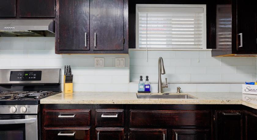 샌프란시스코 (CA) Victorian Retreat 2Bed, 1Bath, Parking, Game Room 4성급 숙소 레스토랑