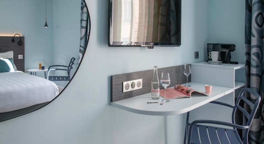Image of 1 Double Bed, Nonsmoking, Superior Room, City View 13
