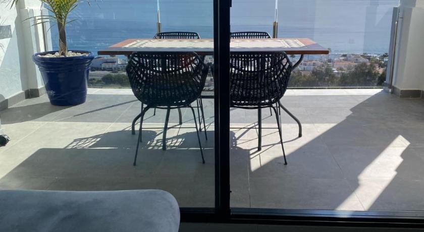Luxury penthhouse sea views Blue Suite 3401