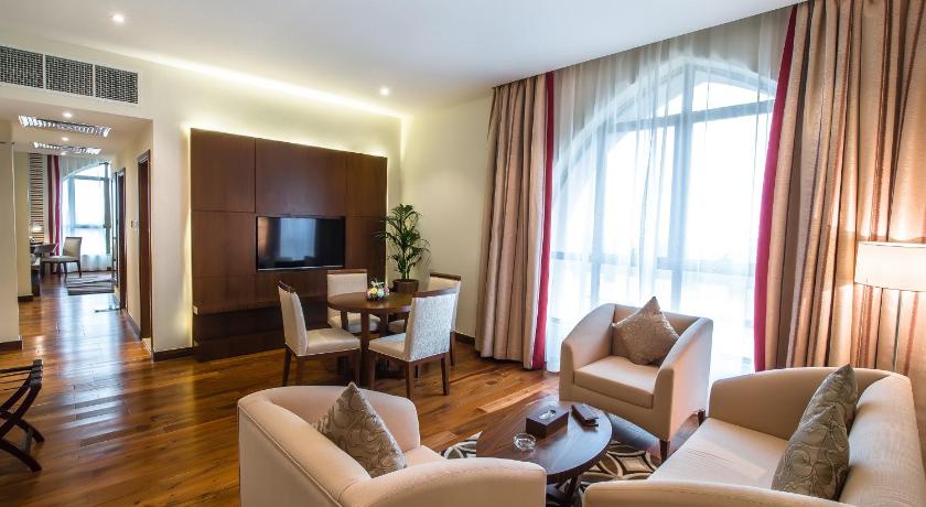 Image of Western Suite 1