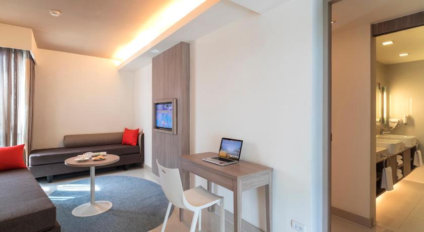 파타야 트래블로지 파타야 (Travelodge Pattaya) 3성급 호텔 로비