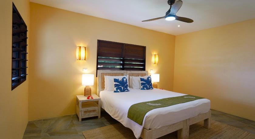 Image of 2-Bedroom Sea View Apartment 0
