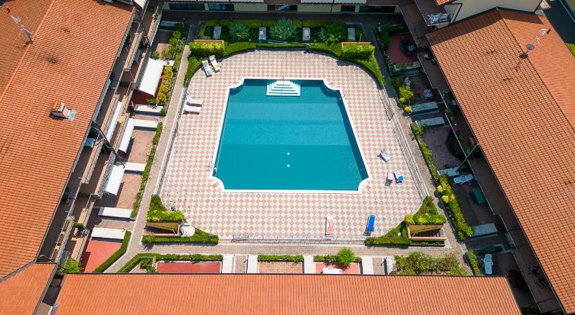 La casa di Monica con piscina e terrazza