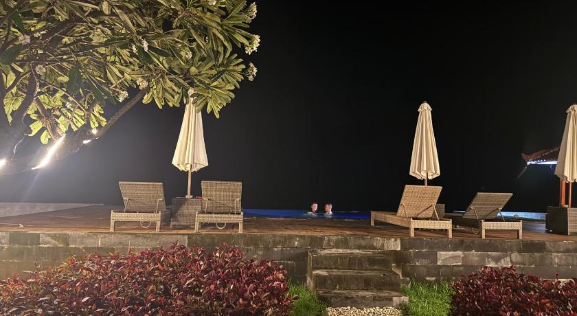 Cave Beach Bungalow - image 16