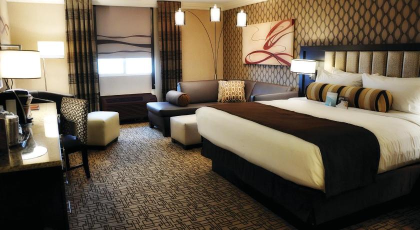 Golden Nugget Hotel And Casino Las Vegas Nv Best Price Guarantee Mobile Bookings Live Chat Golden Nugget Hotel And Casino Las Vegas Nv Best Price Guarantee Mobile Bookings Live Chat