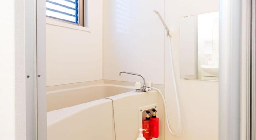 Osaka F House Os Residence S2 2-Star Single Room suite