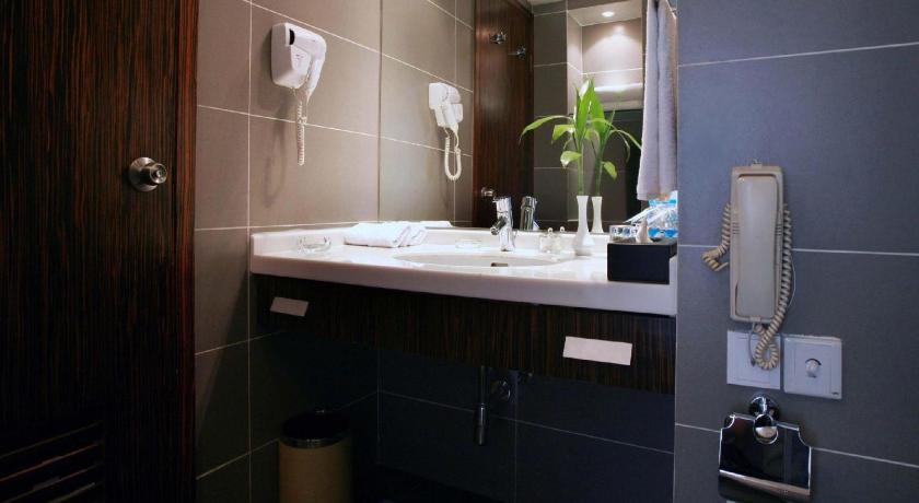 Image of Limited offer - Superior Double or Twin Room 2