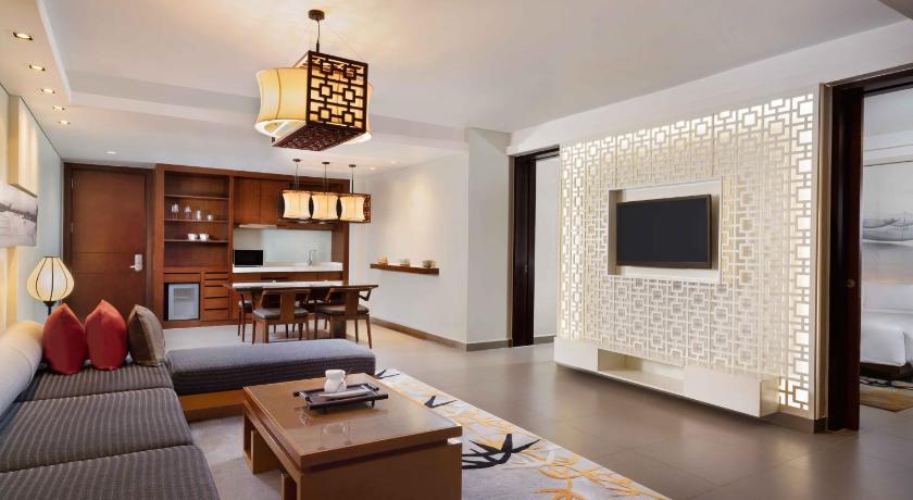 Image of Courtyard One Bedroom Suite with Private Pool 1
