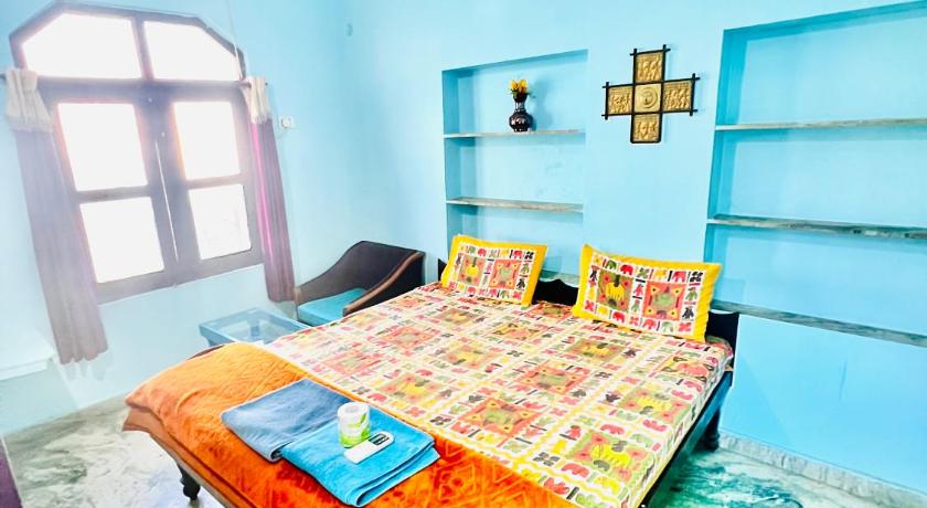 Image of Deluxe Double Room - A/C 6