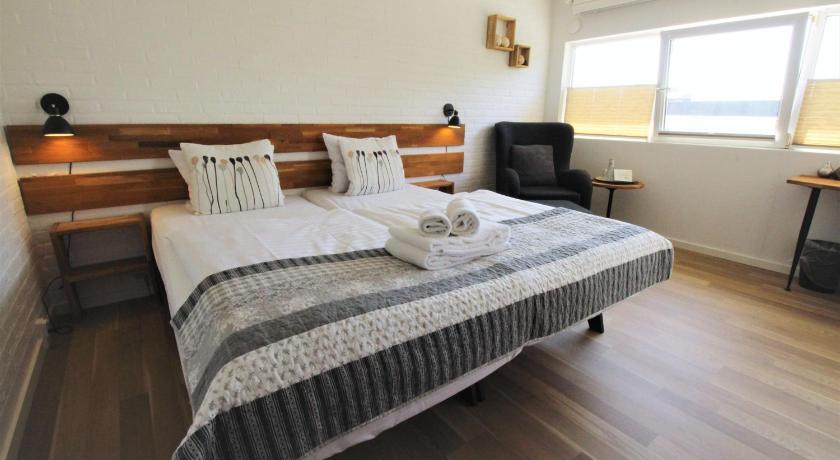 Image of Superior Twin Room 4