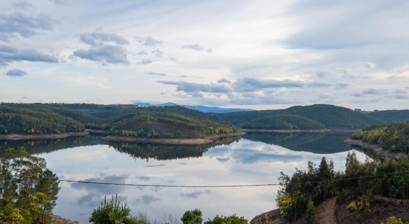 モルタアグア AL Restaurante A Lampreia 3つ星 ホテル 客室