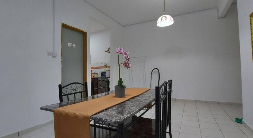 コタキナバル KK Penampang Minimalist Budget Apartment Free Park 2つ星 ゲストハウス 外観