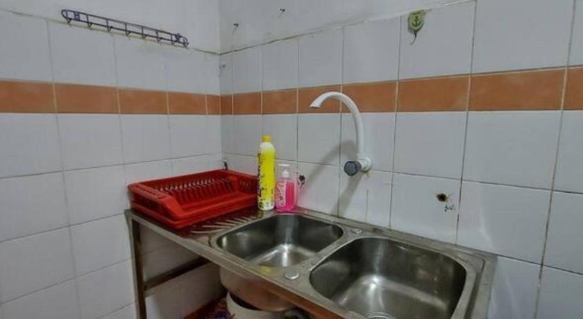 コタキナバル KK Penampang Minimalist Budget Apartment Free Park 2つ星 ゲストハウス 施設