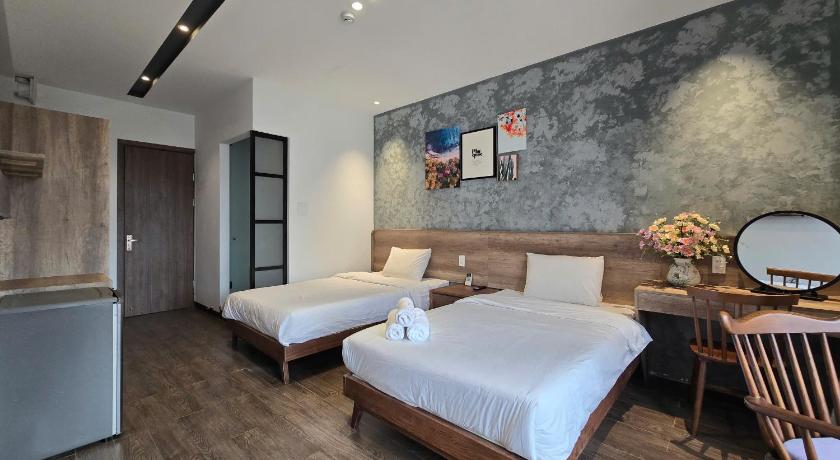 Image of Superior Twin Room 4