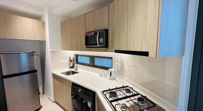 Luxury two bedroom apartment - image 3