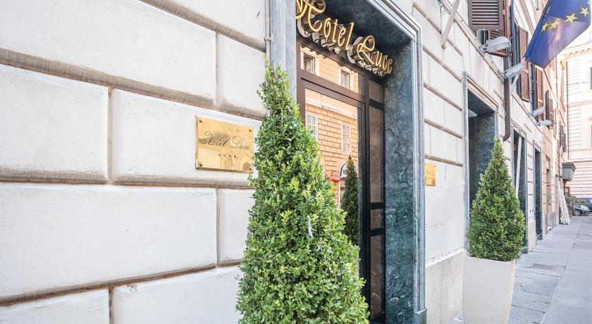 罗马 Raeli Hotel Luce 4星级 酒店 泳池