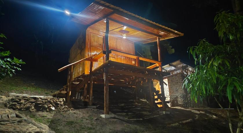 チョン・トーン Ban Kham Kee Homestay  2つ星 ゲストハウス レストラン