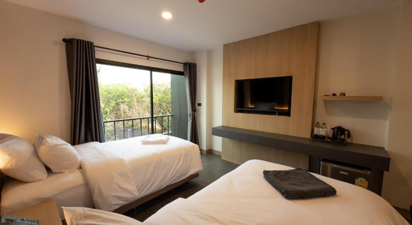 BOX BOX Hotel and Sports Restaurant - image 44