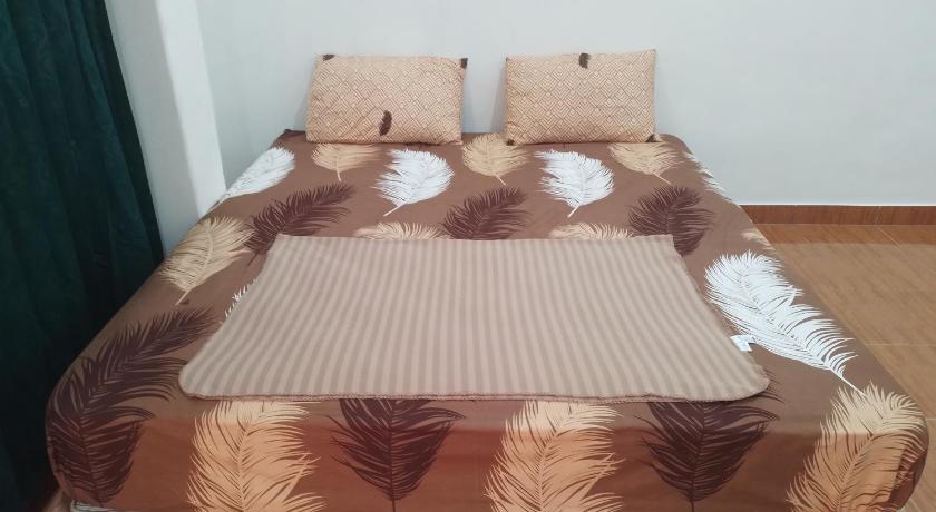 Image of Double or Twin Room with Private Bathroom 7