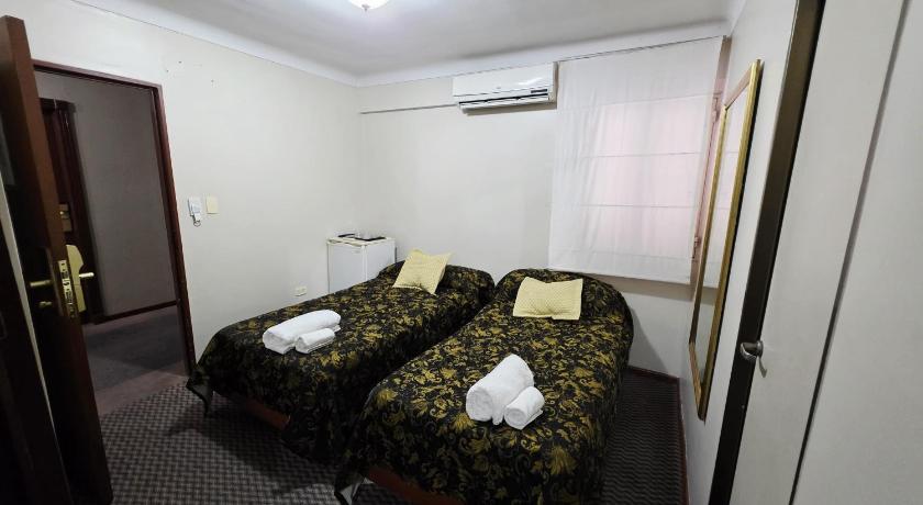 トゥクマン Hotel Presidente 4つ星 ホテル プール