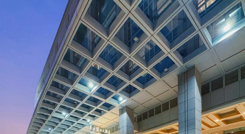 Oriental Riverside Bund View Hotel (Shanghai International Convention Center) – Shanghai, DC