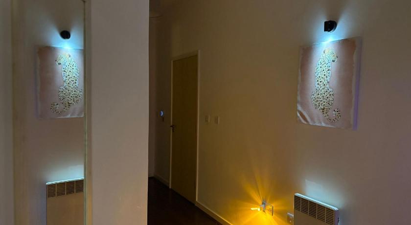 Image of Two-Bedroom Apartment 14