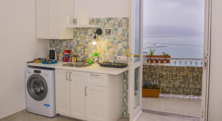 维耶特里苏尔马雷 MartyAury Costiera Amalfitana 3星级 民宿 大堂