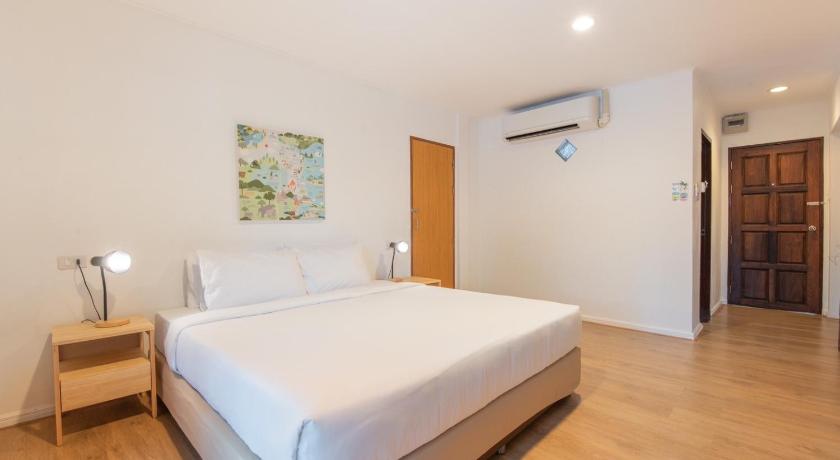 Image of Deluxe Room Balcony 8