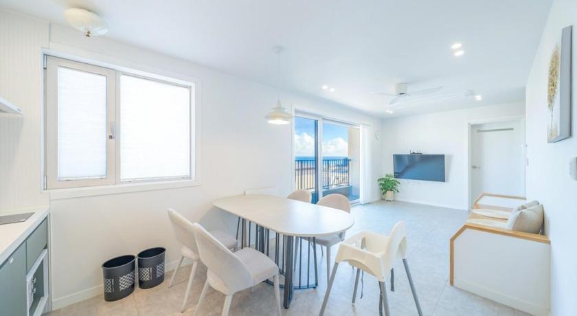 キョンジュ Gyeongju Haseori 316 Pool Villa 3つ星 ゲストハウス レストラン