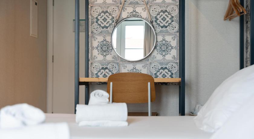 Image of Twin Room 17