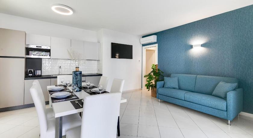 Residenza Acquamarina - Siroli Collection