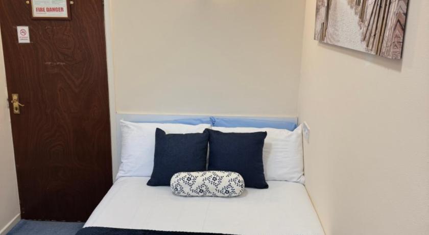 Image of Economy Double Room 1