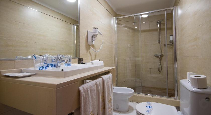 Háromágyas szoba (2 felnőtt és 1 gyermek részére) (Triple Room (2 Adults + 1 Child)) fotója 2