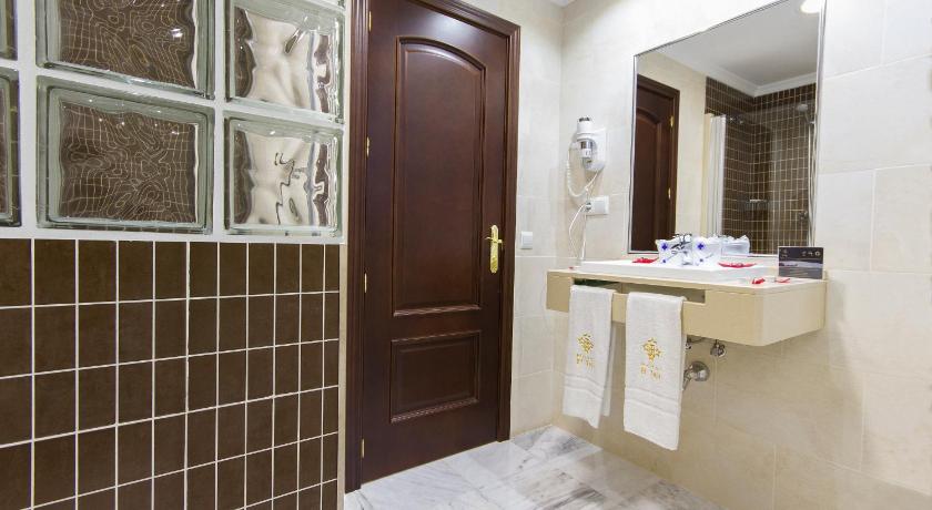 Deluxe kétszemélyes szoba (Deluxe Double Room) fotója 12