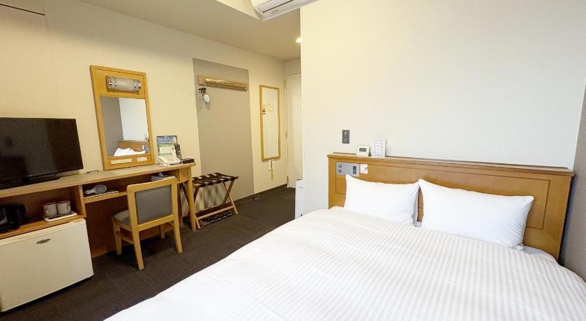 Okinawa Island Hotel Route Inn Nago 3-Star Hotel pool