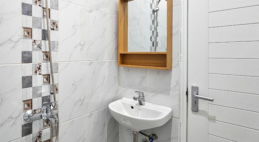 Urbanview MJ Hotel Syariah Cirebon by RedDoorz – Cirebon, OH