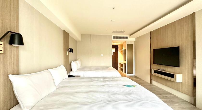 Image of Superior Quadruple Room 0