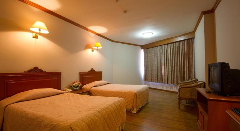 Image of Standard Twin Room 0
