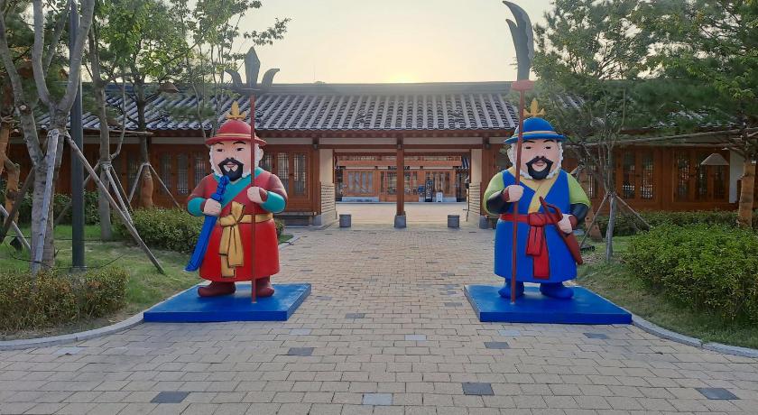 수원 행궁 마실 3성급 숙소 스위트룸