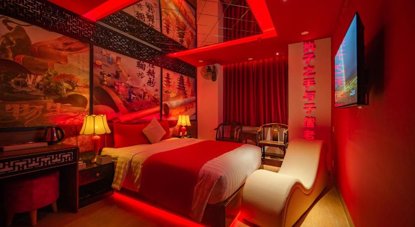 Chiic House 7 - image 14