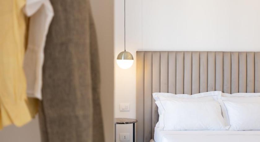 Image of Superior Suite 11